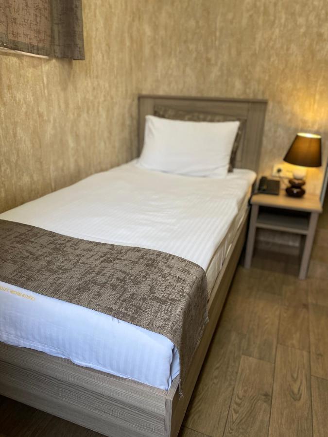Nizami Street Hotel บากู ภายนอก รูปภาพ